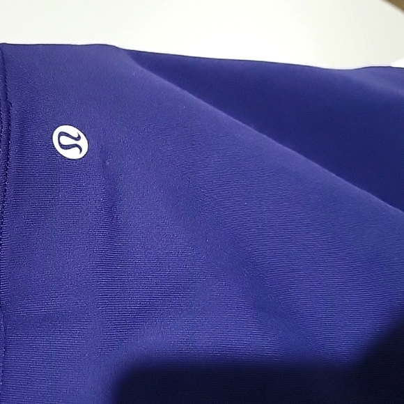 Lululemon Enhearten Tank Size 12 - Picture 8 of 9